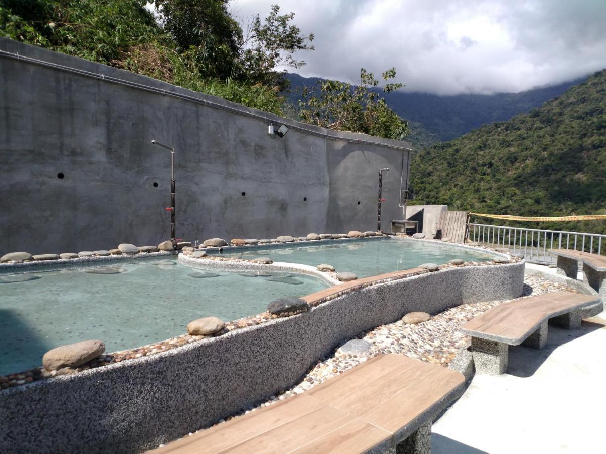 Wenquan Chihpen Lucky Hot Spring B&B מראה חיצוני תמונה